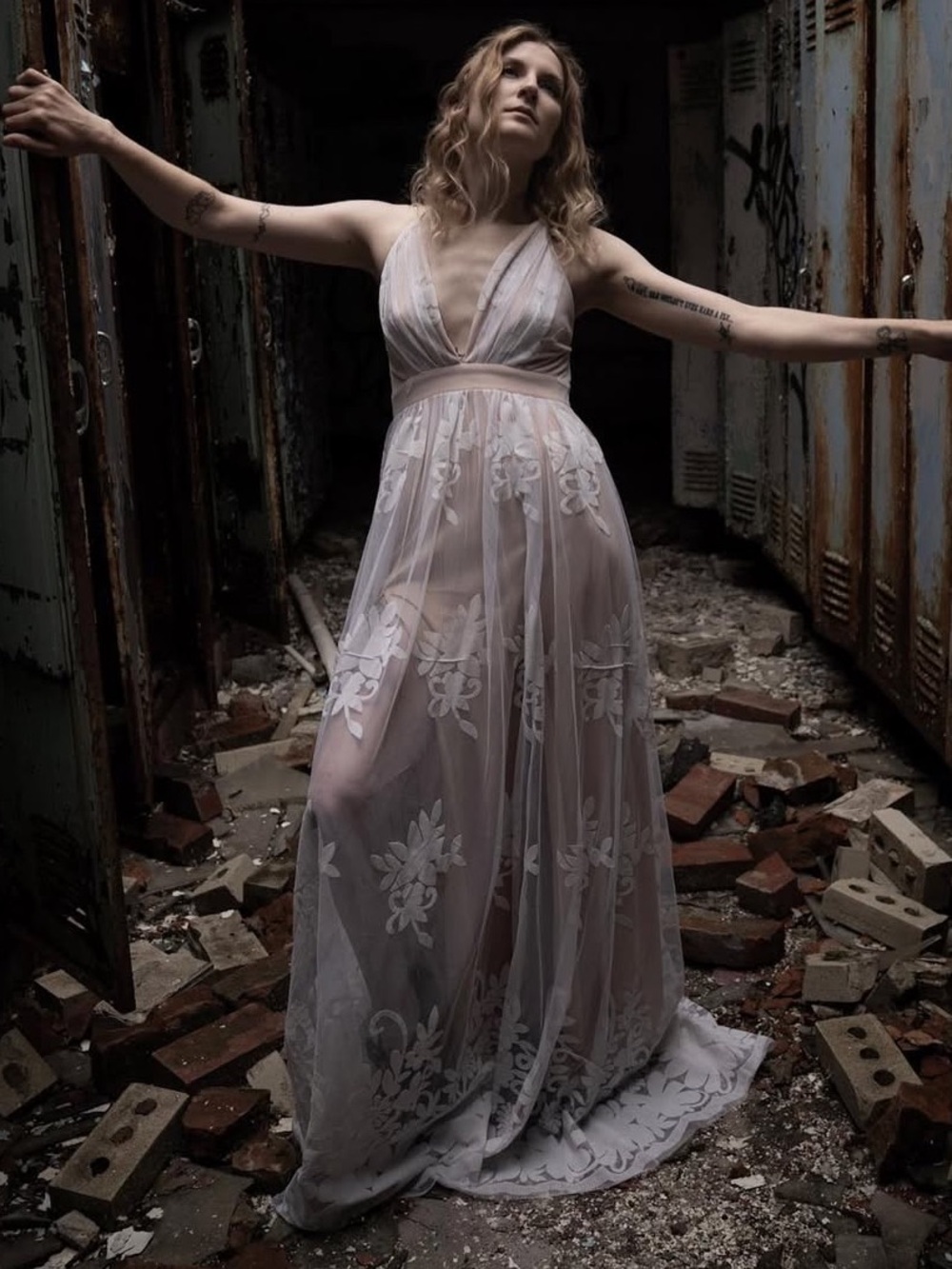 Luxxel Lace Maxi Gown